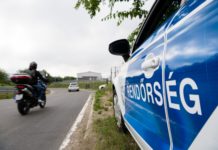 Kétkerekű járműveket ellenőriz a rendőrség