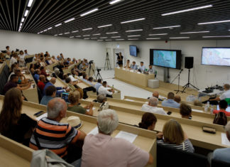 Mutatjuk a több mint 7 órás közmeghallgatás főbb témáit