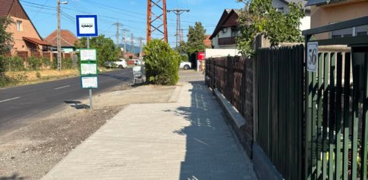 Újabb szakaszon újult meg a Rév úti járda Dunakeszin