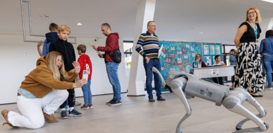 Interaktív pályaorientáció és tudomány a VSZC Lányi Ferenc Technikumban